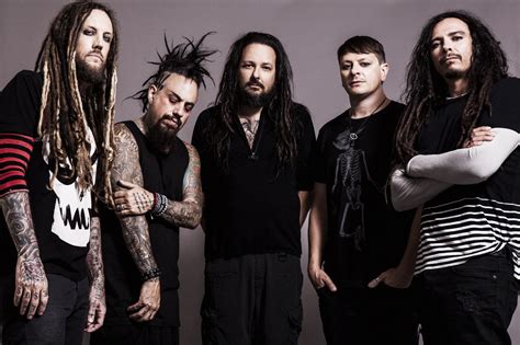 What Genre of Music Is Korn and the Debates Surrounding Its Mosaic Sound